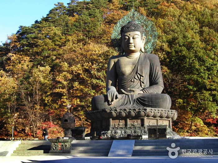 Sinheungsa Temple