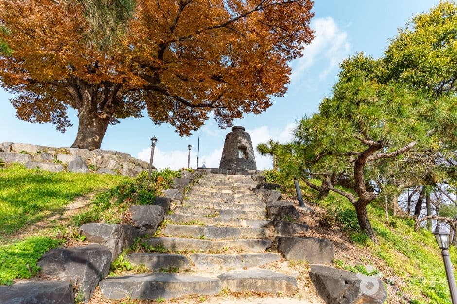 When the Port Was the City: Ganggyeong